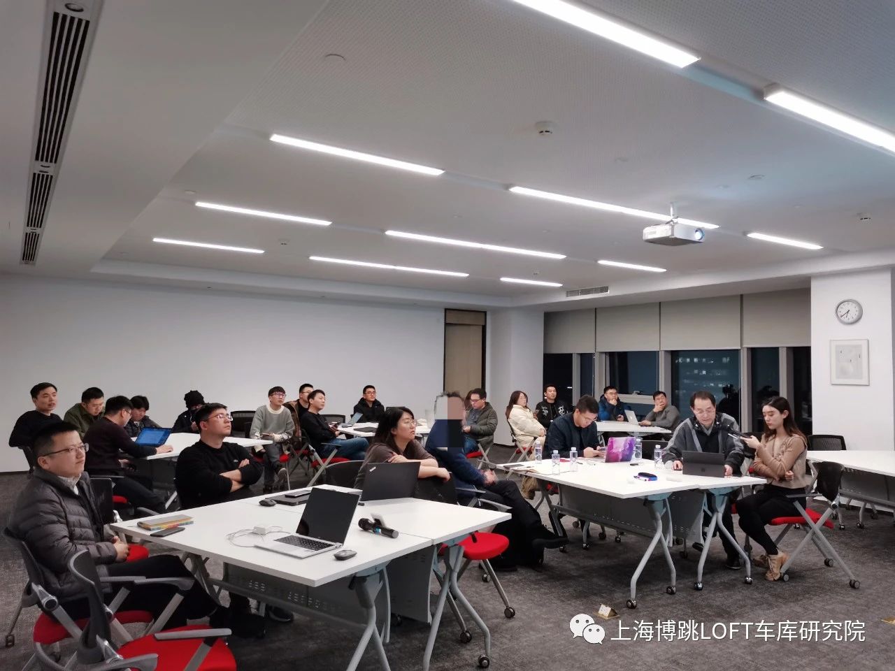 西双版纳杭州LOFT车库专题会